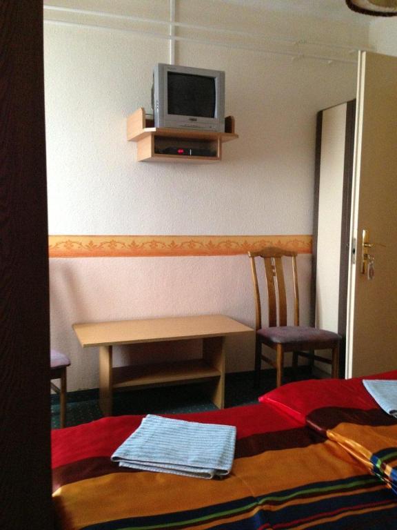 Panorama Panzio Bed & Breakfast Tatabanya Ruang foto